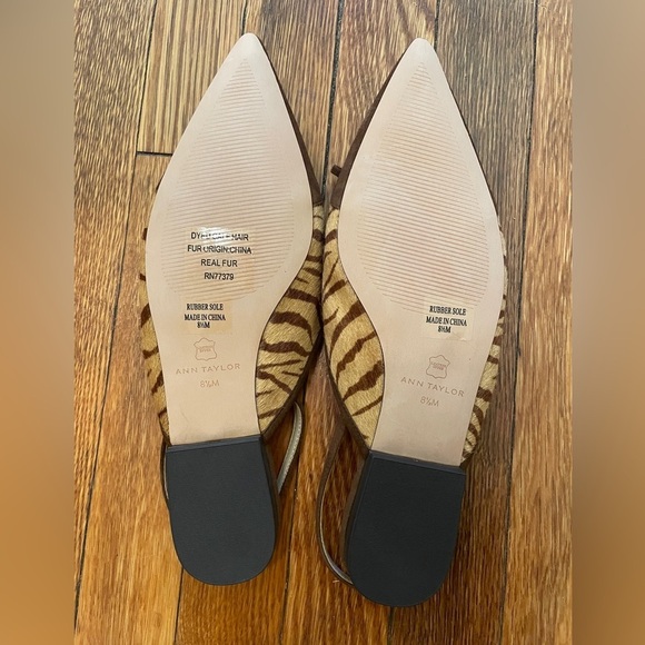 NWOT Ann Taylor Tiger Print Slingback Flats - Picture 4 of 4